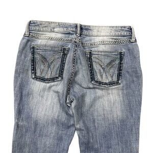Wrangler Retro Mae Mid-Rise Bootcut Jean in a light wash Size 8x34 Western